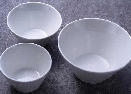 LFGB Porcelain Bevel Round Serving Bowl For Event Restaurant