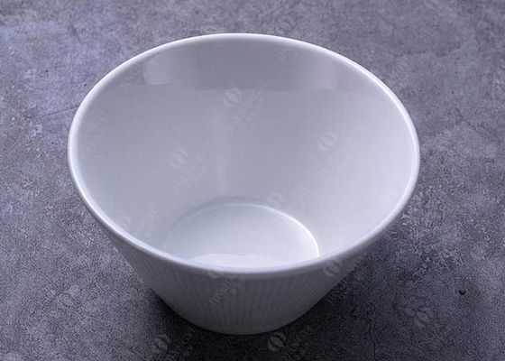LFGB Porcelain Bevel Round Serving Bowl For Event Restaurant