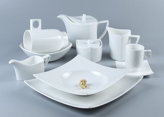 OEM ODM Slow Heat Transfer Triangle Ceramic Bowl Set