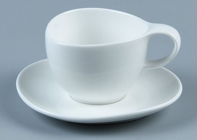 chip resistant 16 Pieces Plates Bowl Cup White Ceramic Dinnerware Sets