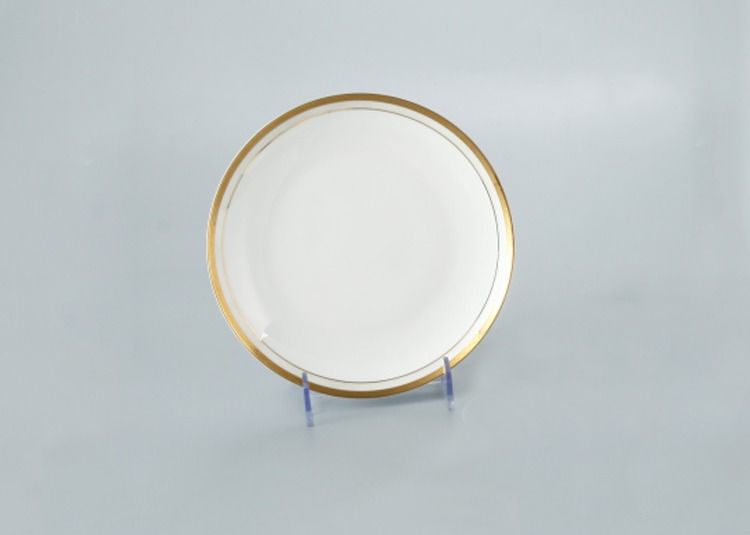 No Cadmium Bone China Dinnerware Set